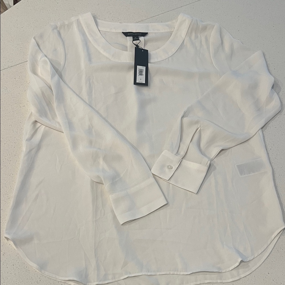 Banana Republic Elegant Cream Blouse